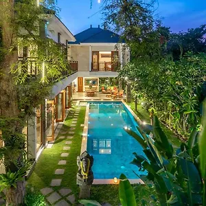 Khaleesi Villa Seminyak