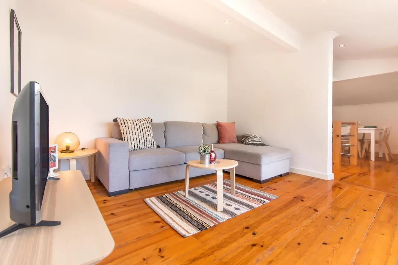 Alfama Lovely Duplex Lisbon Apartment