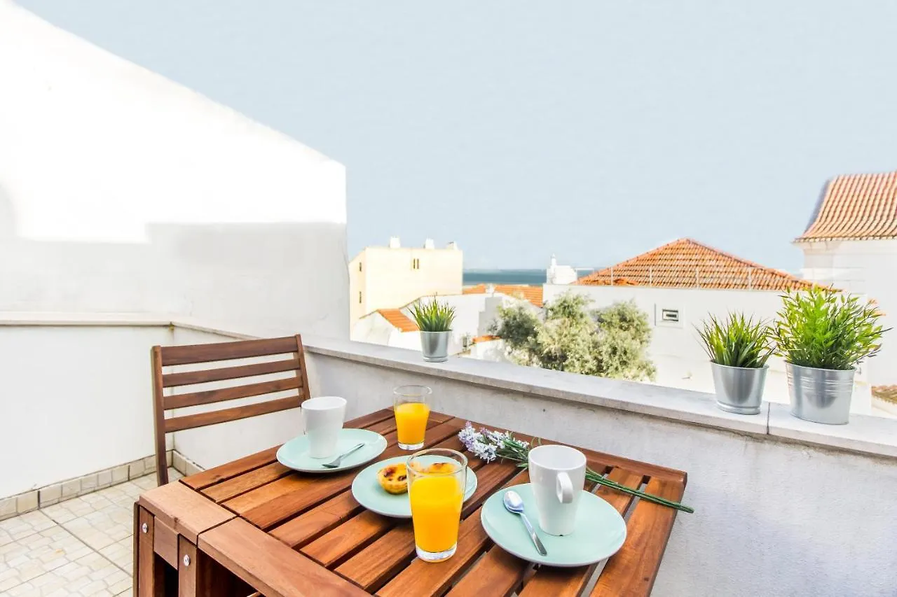 Alfama Lovely Duplex Lisbon Apartment